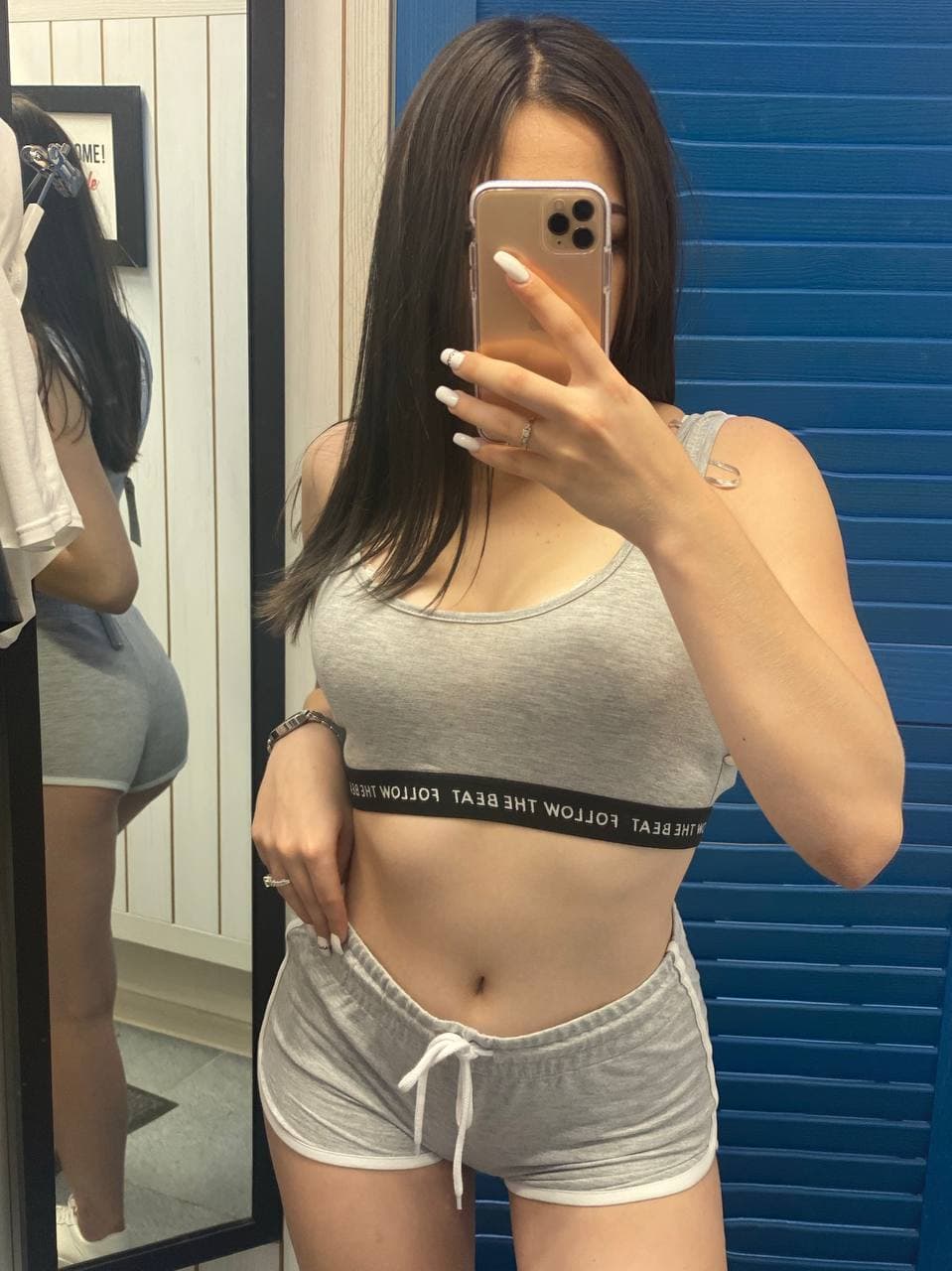 Соня Индивидуалка Питера у метро Бухарестская